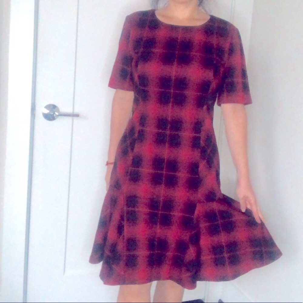 Tahari peplum black and red dress